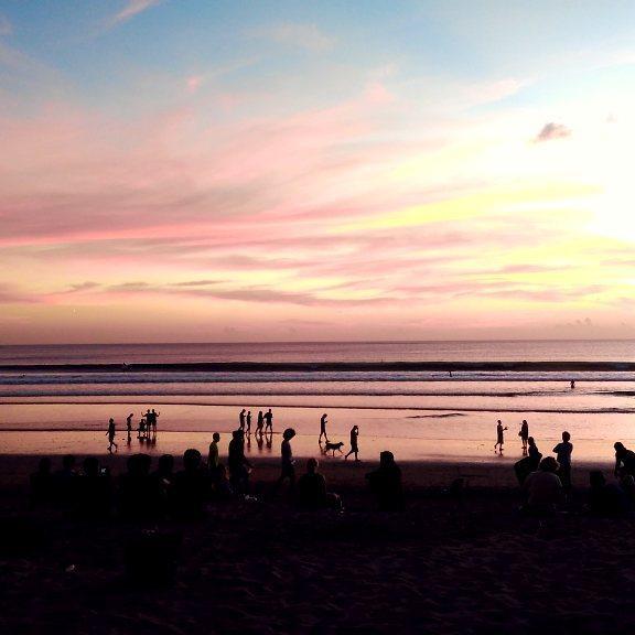 Wisata Pantai Kuta Bali