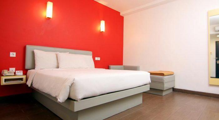 Kamar Hotel Amaris Diponegoro Dengan Fasilitas Lengkap