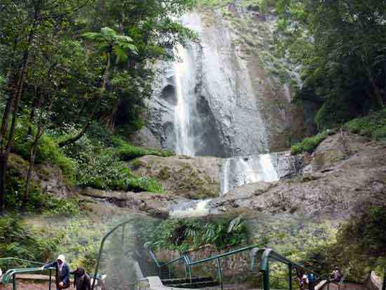 Air terjun Dolo
