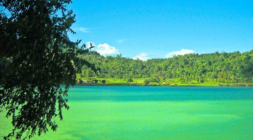 Danau Linow Tomohon