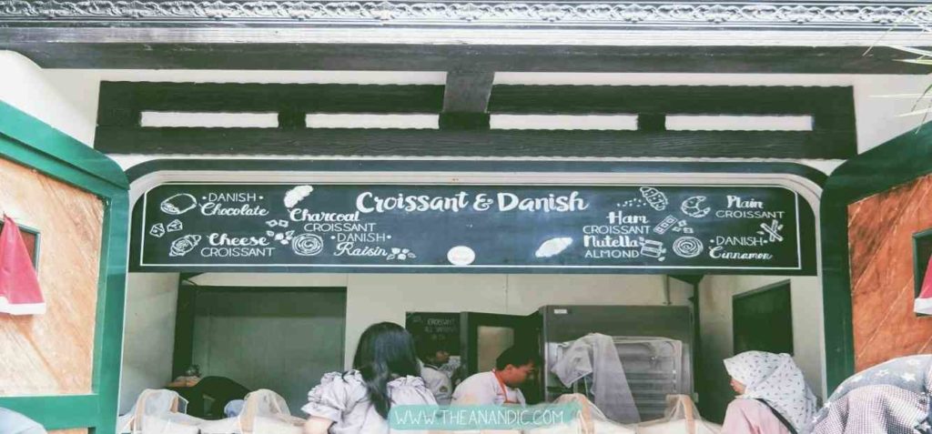 Croissant dan Danish Bakery Croissant dan Danish Bakery