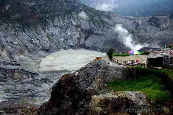 Gunung Tangkuban Perahu Gunung Tangkuban Perahu