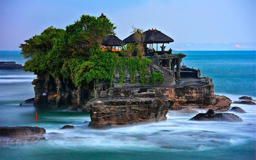 Berbagai Mitos Tempat Wisata Pura Tanah Lot Bali